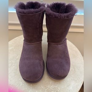 UGG Bailey Bow Purple SZ 7